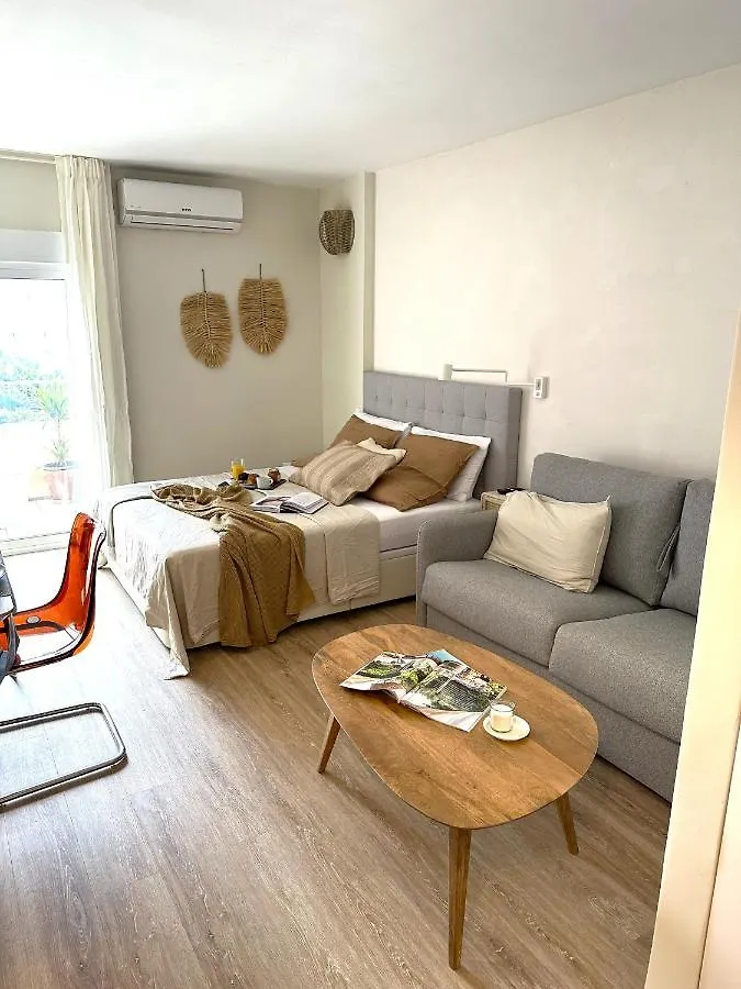 Minerva Estudio Suite White Jasmine, Beach And Pool Benalmadena Apartment