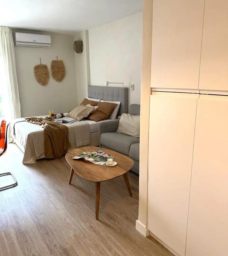 Minerva Estudio Suite White Jasmine, Beach And Pool Benalmadena 0*,